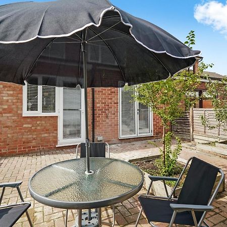 Boutique Heathrow Studio'S - Parking - Garden Apartman Harmondsworth Kültér fotó