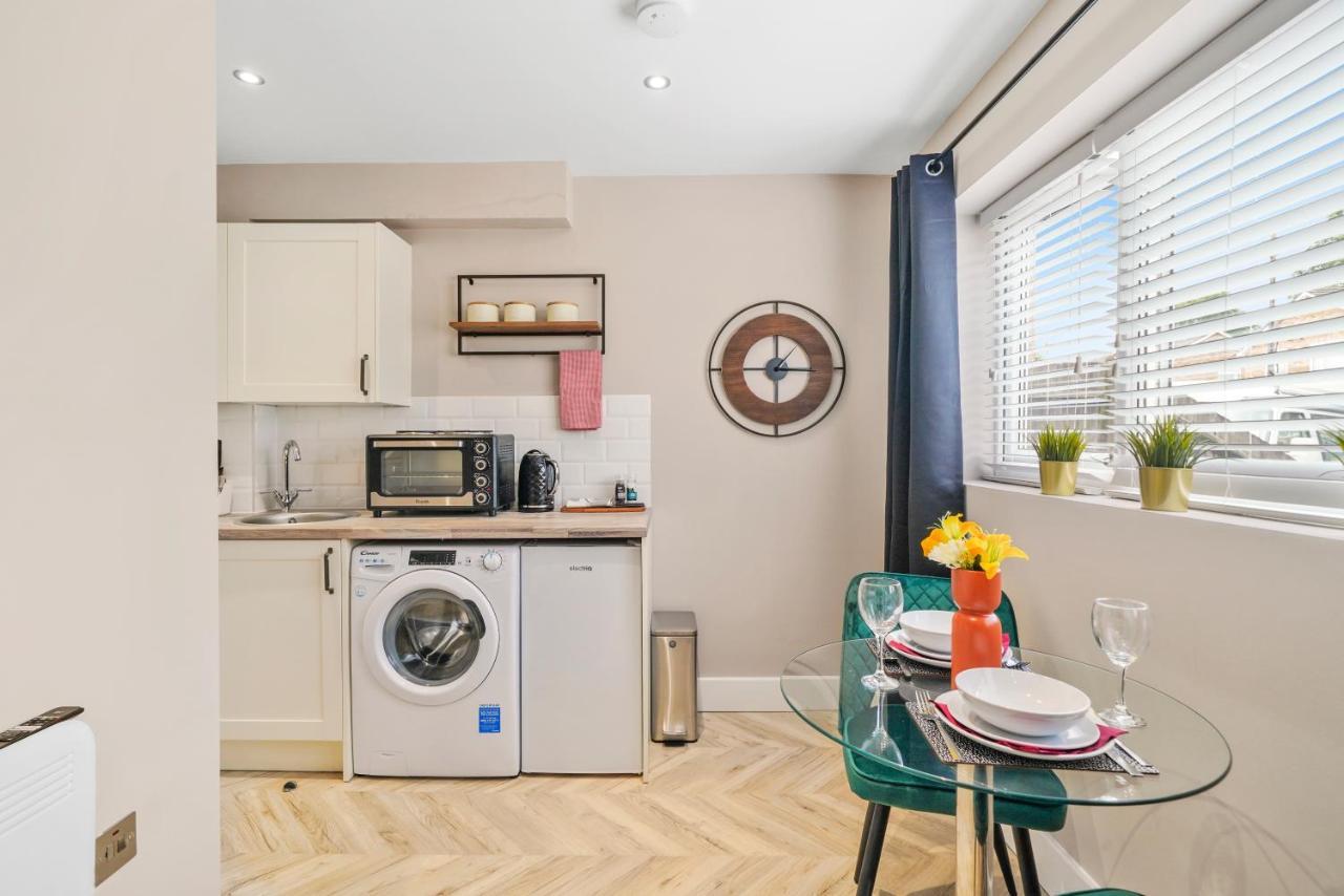 Boutique Heathrow Studio'S - Parking - Garden Apartman Harmondsworth Kültér fotó