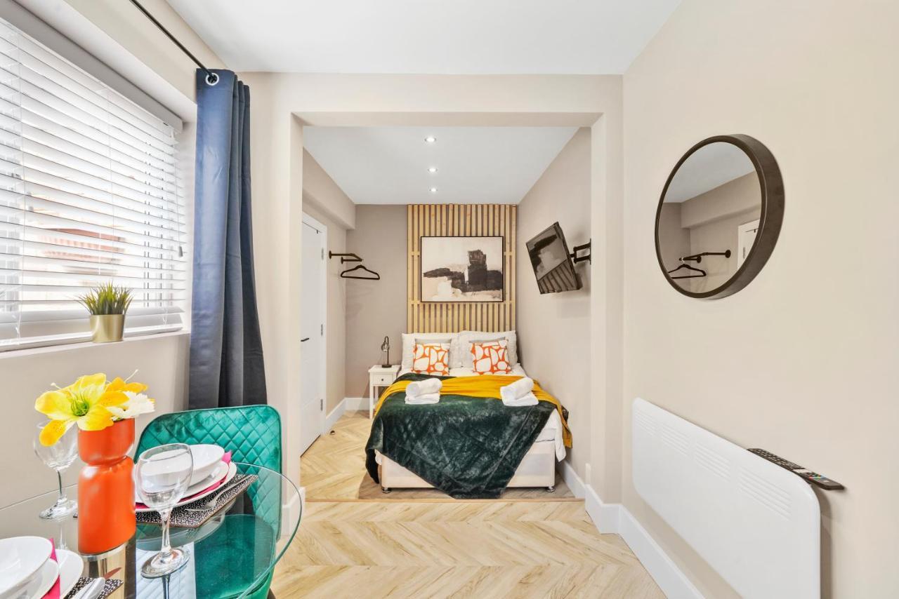 Boutique Heathrow Studio'S - Parking - Garden Apartman Harmondsworth Kültér fotó