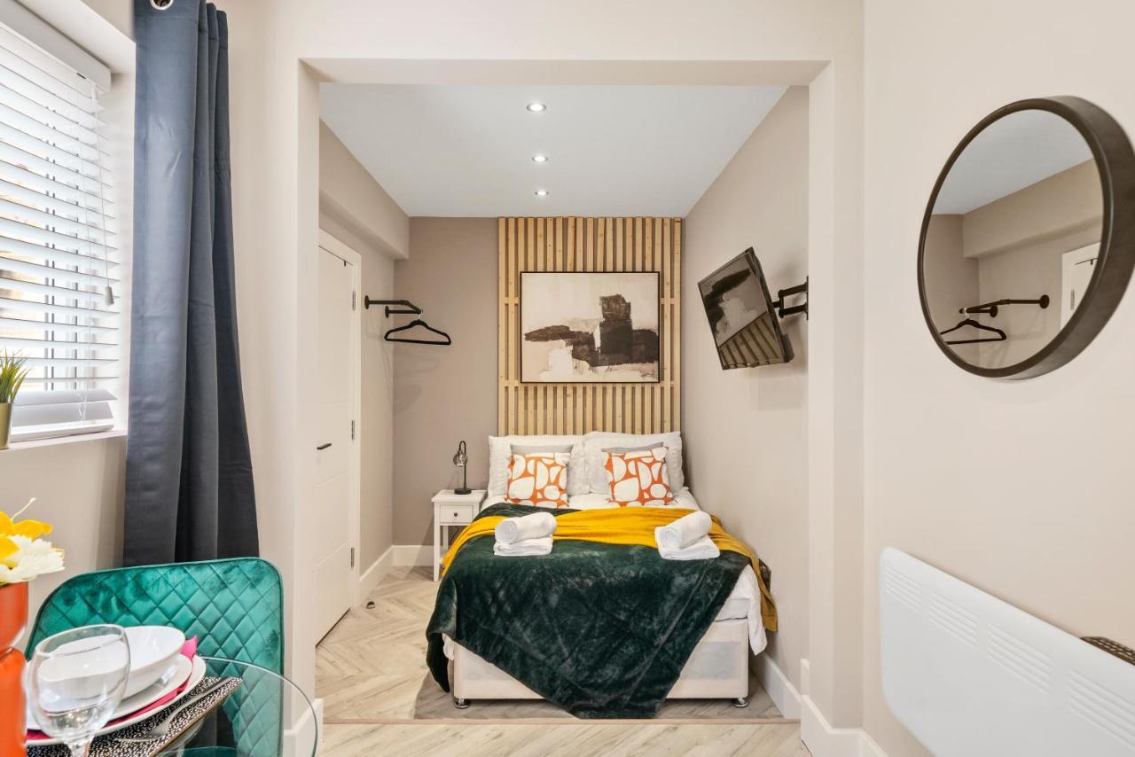Boutique Heathrow Studio'S - Parking - Garden Apartman Harmondsworth Kültér fotó