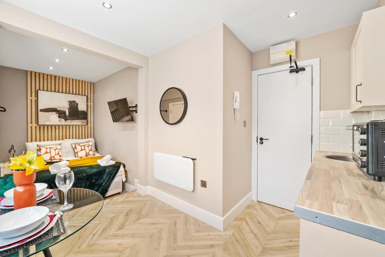 Boutique Heathrow Studio'S - Parking - Garden Apartman Harmondsworth Kültér fotó