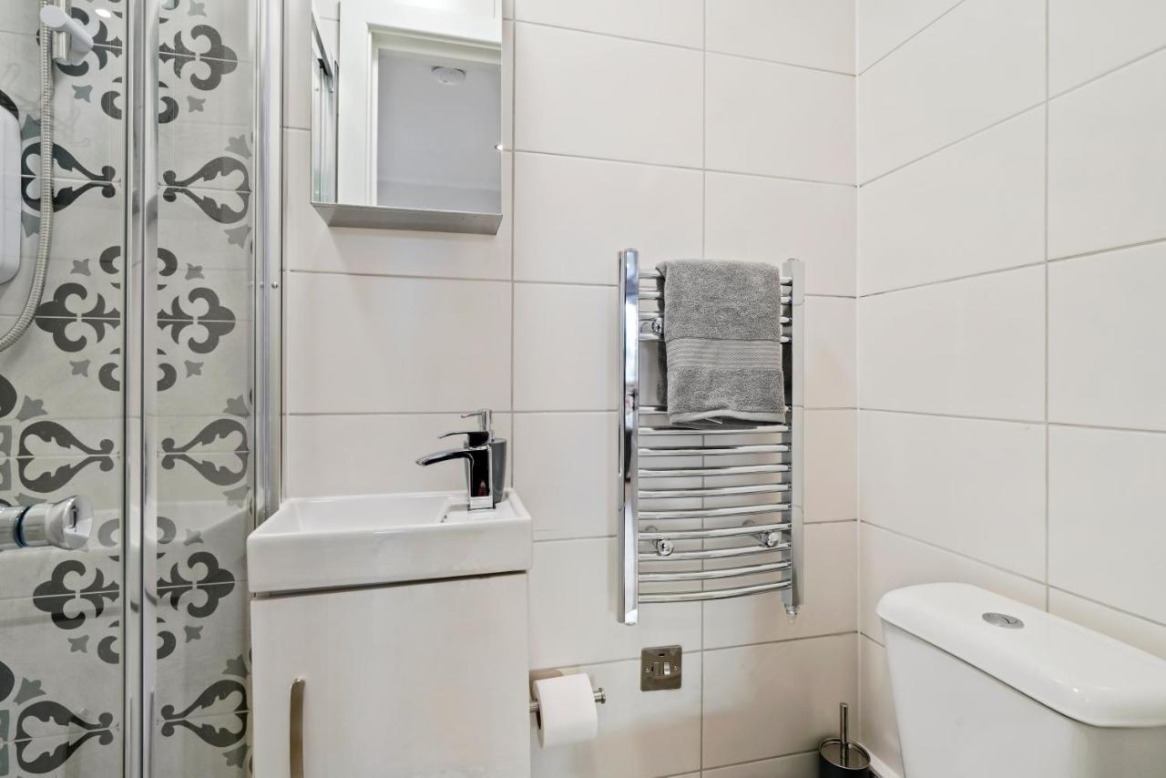 Boutique Heathrow Studio'S - Parking - Garden Apartman Harmondsworth Kültér fotó