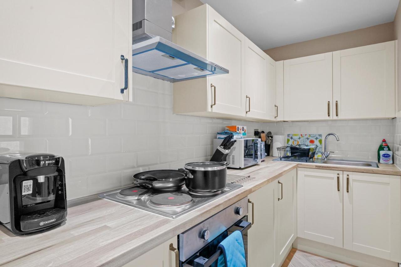 Boutique Heathrow Studio'S - Parking - Garden Apartman Harmondsworth Kültér fotó