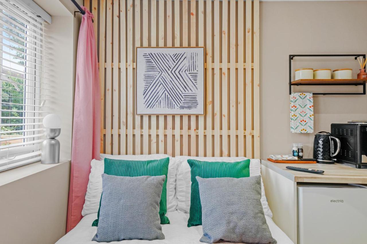 Boutique Heathrow Studio'S - Parking - Garden Apartman Harmondsworth Kültér fotó