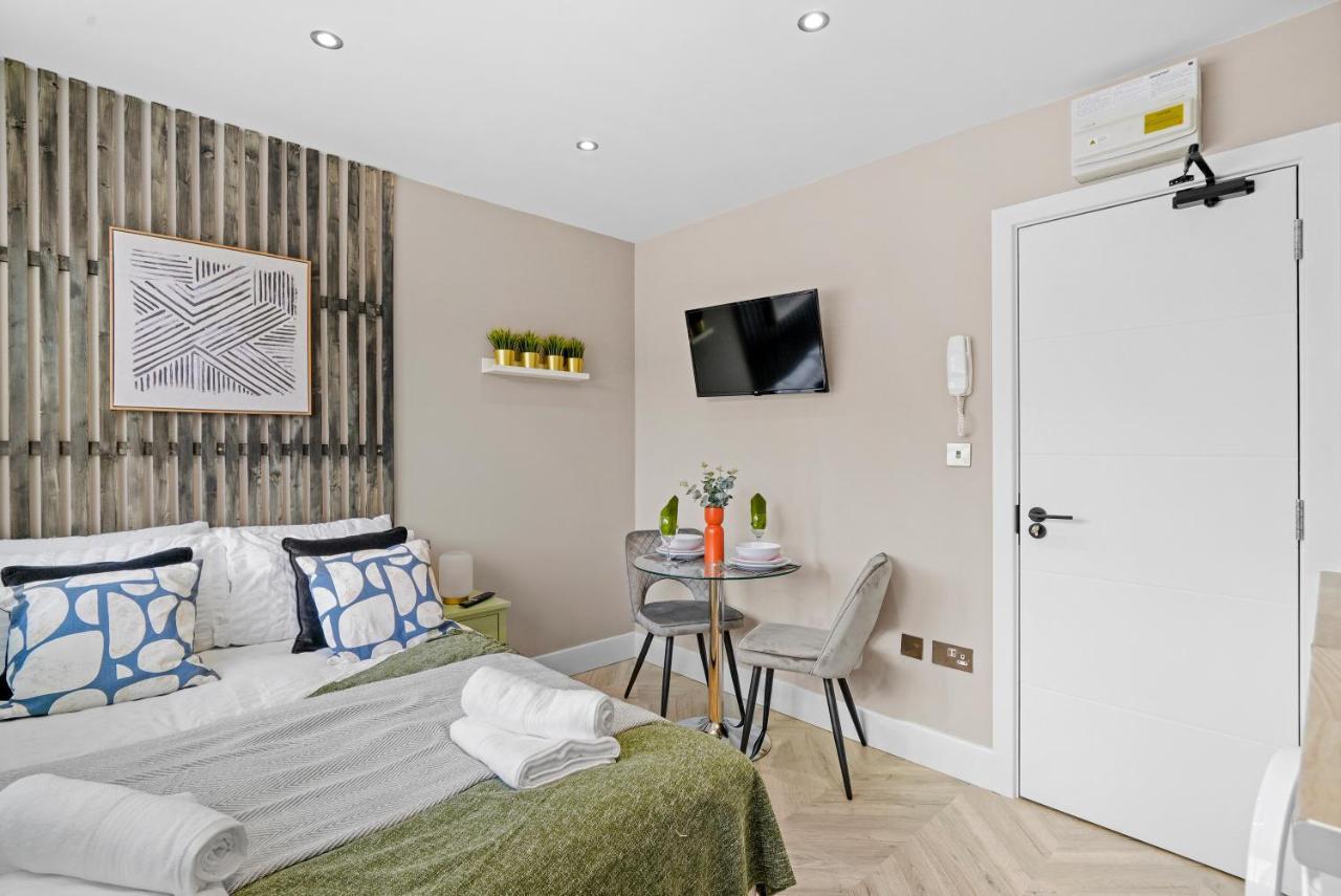 Boutique Heathrow Studio'S - Parking - Garden Apartman Harmondsworth Kültér fotó