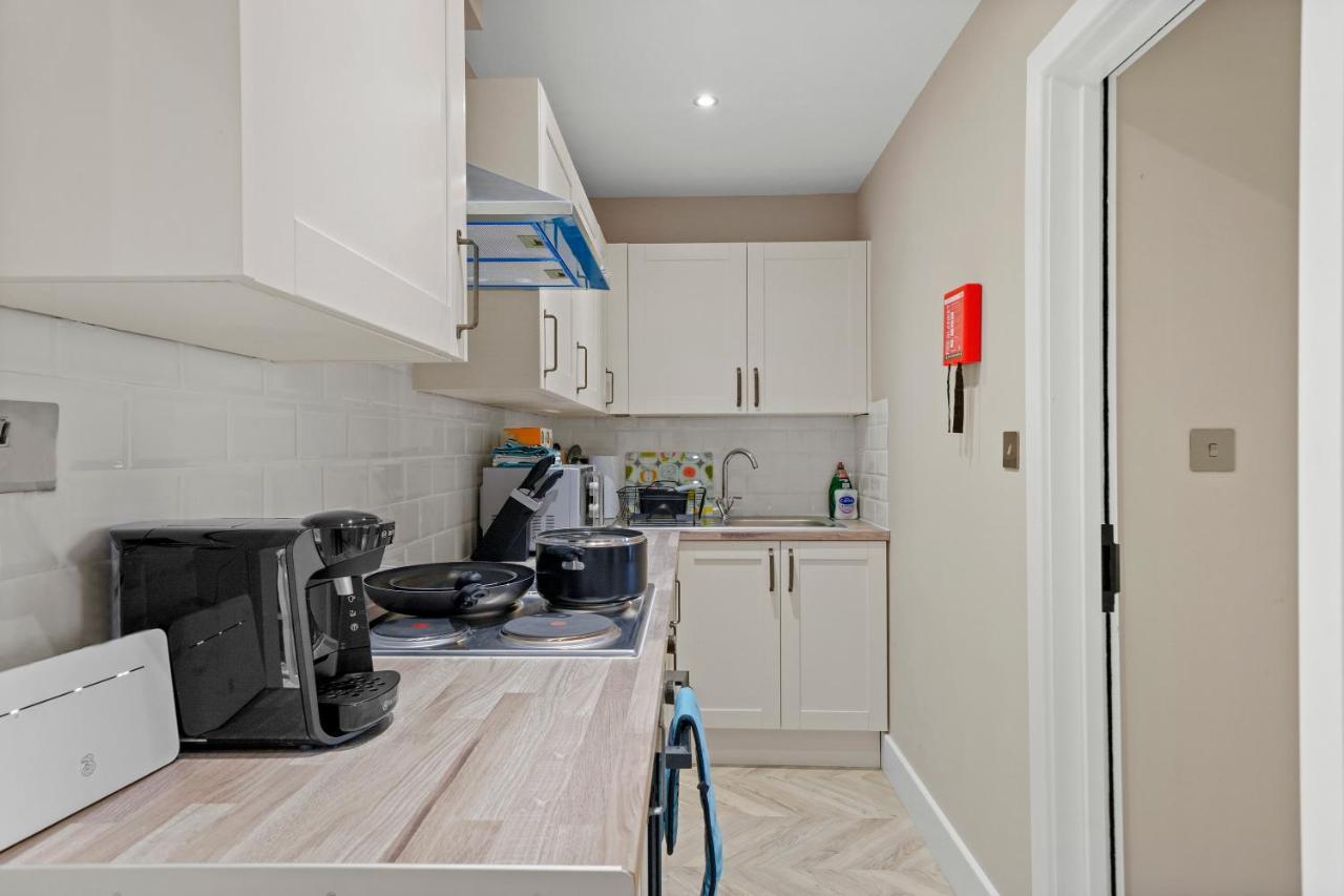 Boutique Heathrow Studio'S - Parking - Garden Apartman Harmondsworth Kültér fotó